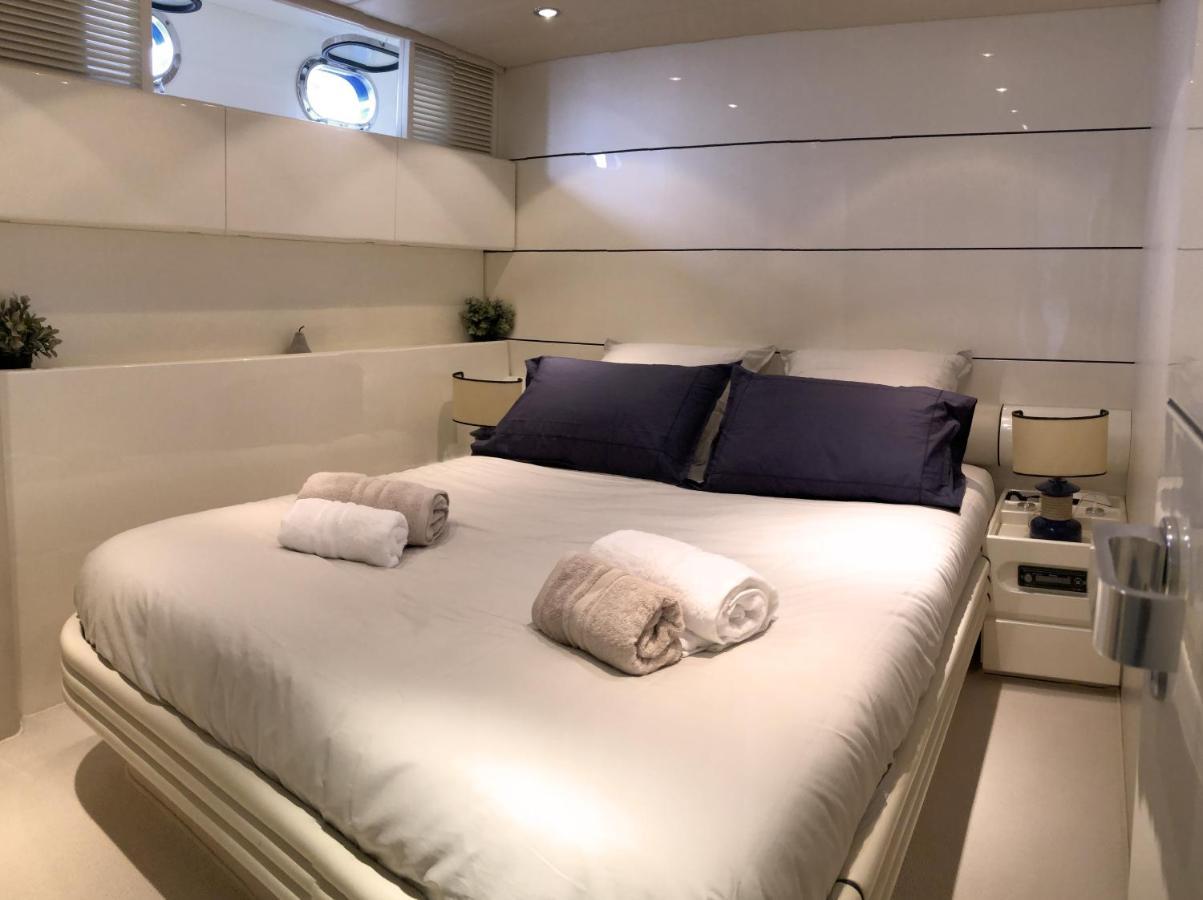Home Sweet Boat - Chambres D'Hotes 엠푸리아브라바 외부 사진