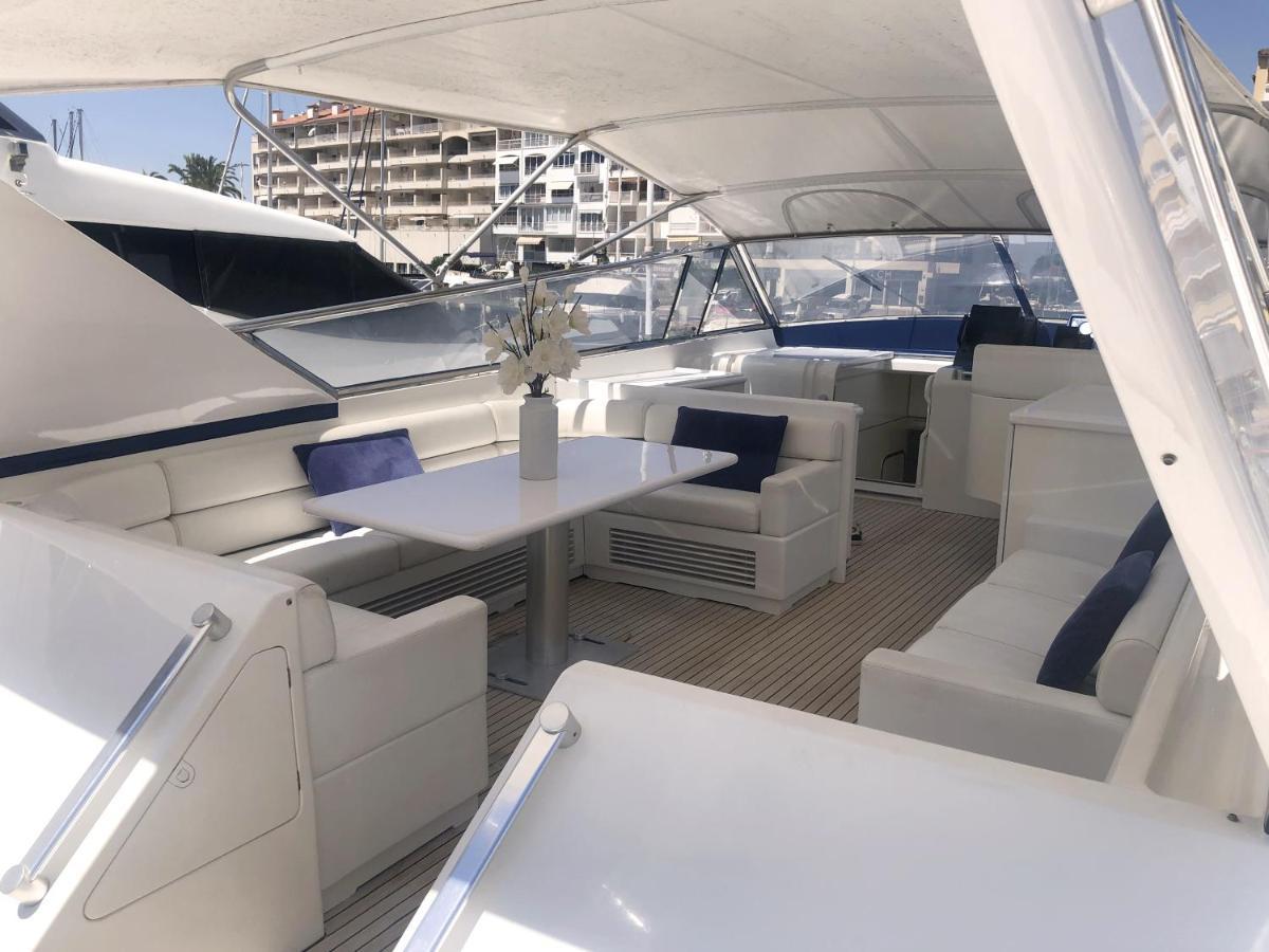 Home Sweet Boat - Chambres D'Hotes 엠푸리아브라바 외부 사진